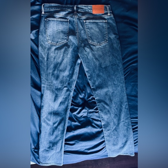 Lucky brand size 12. Great condition. Mid rise, Straight, Sweet. - Picture 4 of 5